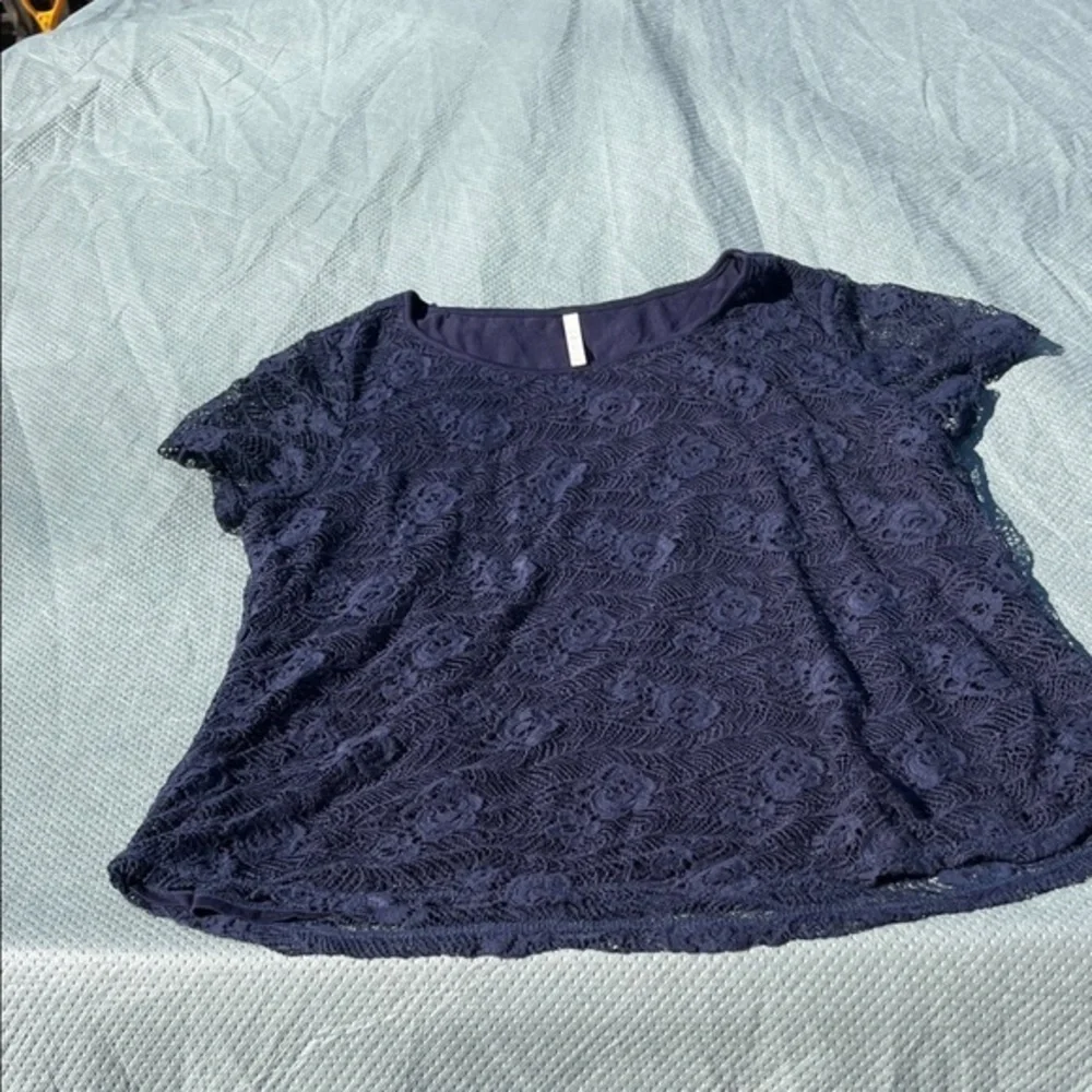 Leo & Nicole Lace Blouse Navy